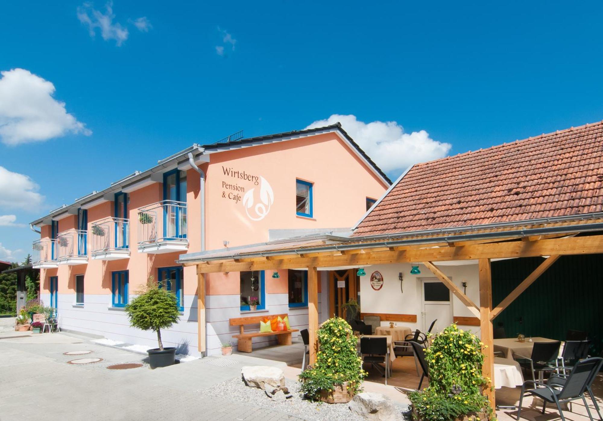 אכינג Wirtsberg Pension & Cafe מראה חיצוני תמונה